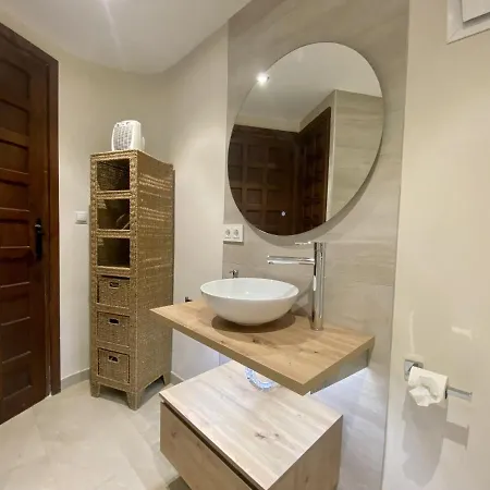 Oceanic First Line In - Inmodream Apartment