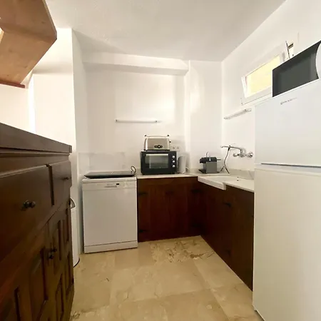 Apartment Oceanic First Line In - Inmodream